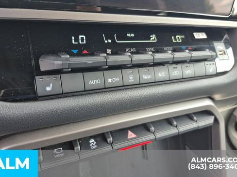 Used 2025 Toyota Sequoia SR5 AWD/4WD image 27
