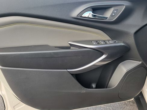 New 2026 Chevrolet Trax ACTIV w/ Driver Confidence Package image 25