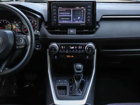 Used 2020 Toyota RAV4 XLE w/ Carpet Mat Package image 13