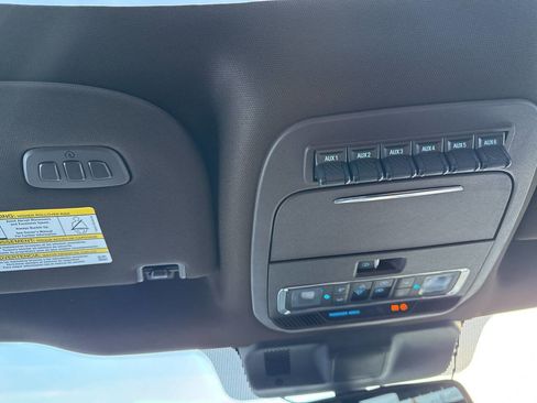 Used 2024 Ford F350 King Ranch w/ Chrome Package image 47