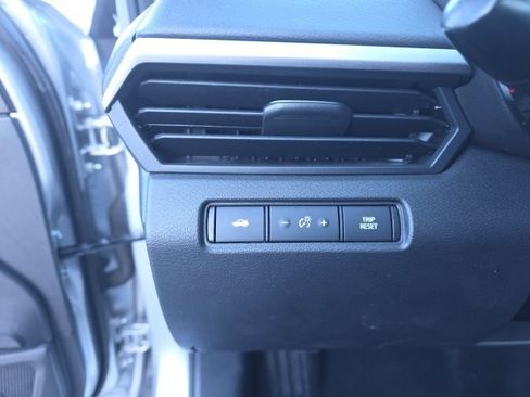 Used 2024 Nissan Altima 2.5 S image 13