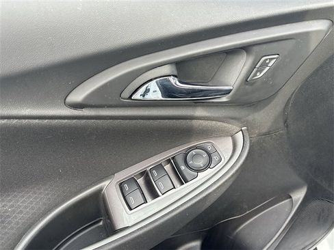 Certified 2022 Chevrolet Malibu LS w/ LPO, Convenience Package 1 image 22