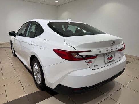 Certified 2025 Toyota Camry LE FWD image 3