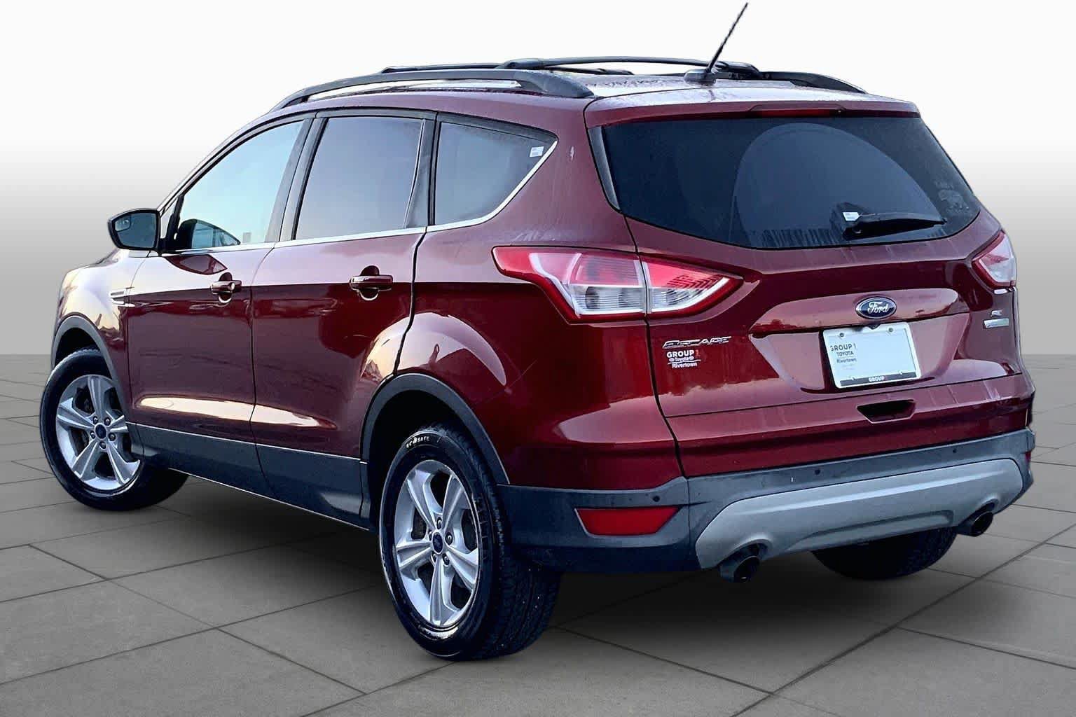 Used 2014 Ford Escape SE w/ Equipment Group 201A FWD image 11