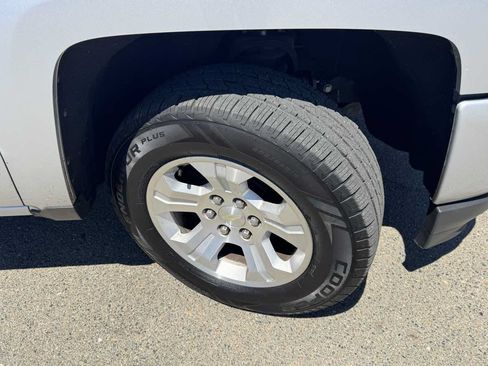 Used 2017 Chevrolet Silverado 1500 LT w/ All Star Edition AWD/4WD image 36