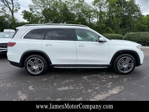 Certified 2026 Mercedes-Benz GLS 450 4MATIC image 5