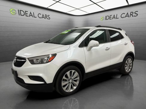 Used 2018 Buick Encore Preferred FWD image 1