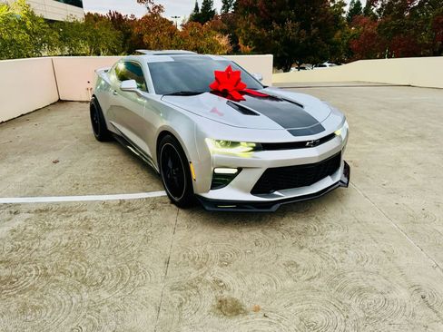 Used 2016 Chevrolet Camaro SS image 10