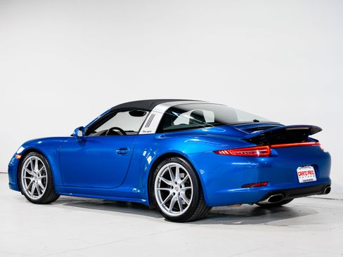 Used 2015 Porsche 911 Targa 4 image 7