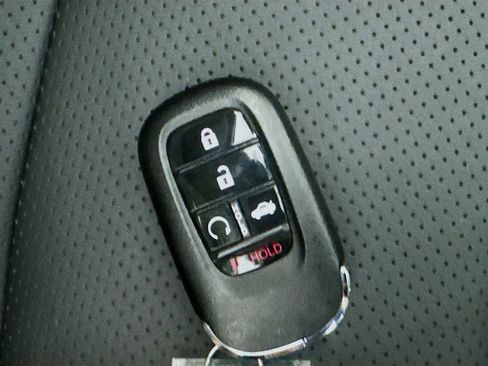 Certified 2025 Honda Accord EX-L image 37