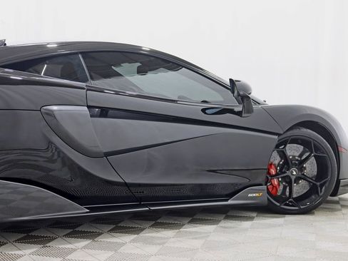 Used 2019 McLaren 600LT RWD image 12