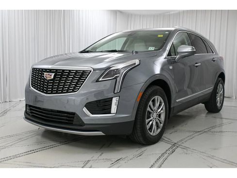 Used 2022 Cadillac XT5 Premium Luxury image 4