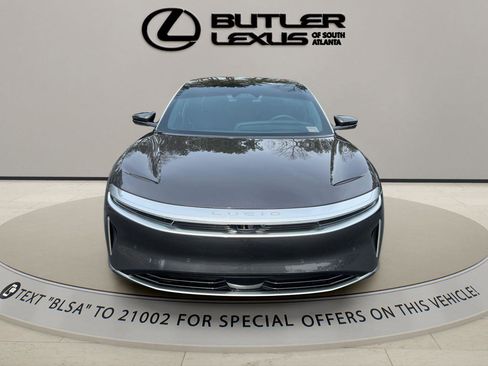 Used 2023 Lucid Air Touring image 3