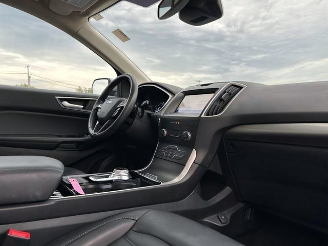 Used 2020 Ford Edge SEL w/ Convenience Package AWD/4WD image 24