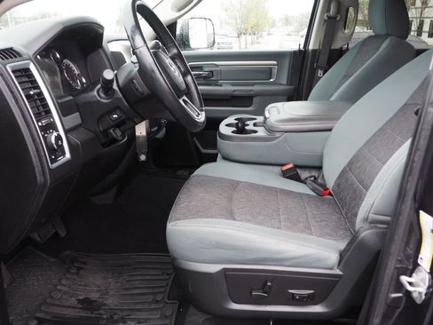 Used 2018 RAM 2500 Big Horn AWD/4WD image 11