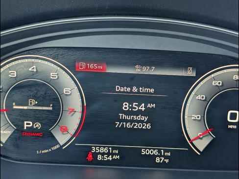 Used 2025 Audi Q5 2.0T Premium AWD/4WD image 10