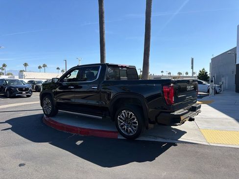 Used 2024 GMC Sierra 1500 Denali Ultimate AWD/4WD image 11
