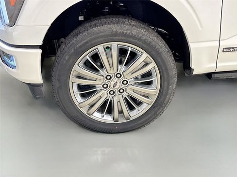 New 2026 Ford F150 Platinum w/ Equipment Group 703A Plus image 31