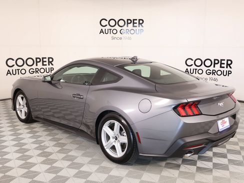 Used 2026 Ford Mustang Premium RWD image 21