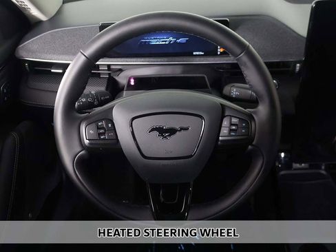 Used 2025 Ford Mustang Mach-E Premium image 9