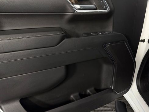 Used 2024 GMC Sierra 1500 SLE w/ X31 Off-Road Package image 24