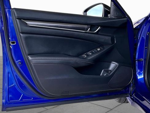 Used 2021 Honda Accord Sport image 21