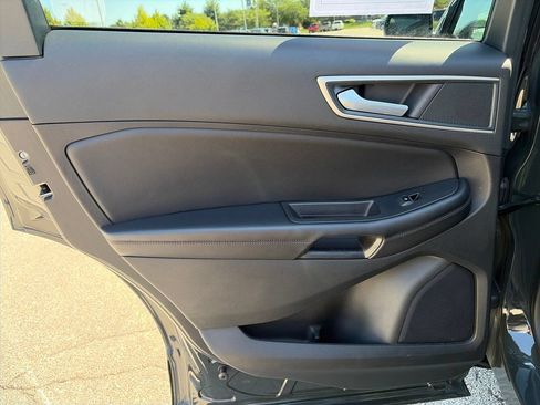 Used 2024 Ford Edge SEL w/ Convenience Package AWD/4WD image 21