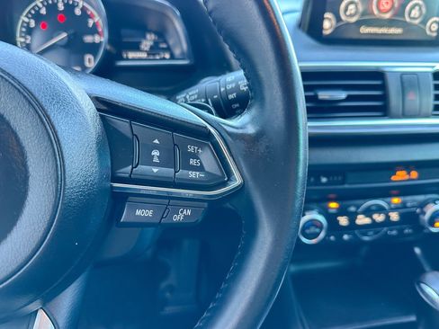 Used 2018 MAZDA MAZDA3 Grand Touring w/ Premium Equipment Package image 14
