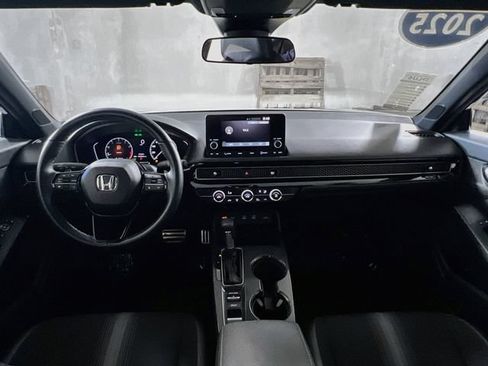 Used 2025 Honda Civic Sport image 28