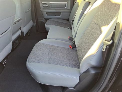 Used 2018 RAM 1500 Big Horn image 14