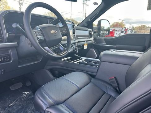 New 2026 Ford F250 Platinum image 22