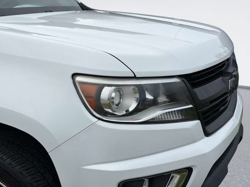 Used 2018 Chevrolet Colorado Z71 RWD image 4