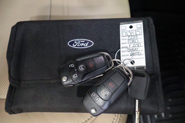 Used 2019 Ford F250 Lariat w/ Lariat Value Package AWD/4WD image 75