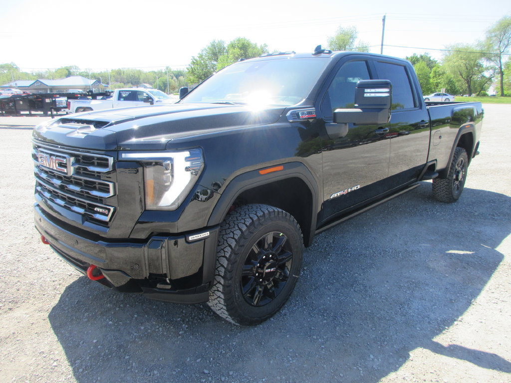 New 2026 GMC Sierra 3500 AT4 w/ AT4 Premium Plus Package AWD/4WD image 11