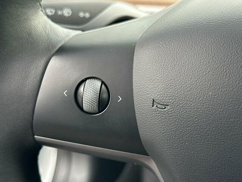 Used 2022 Tesla Model 3 Long Range image 28