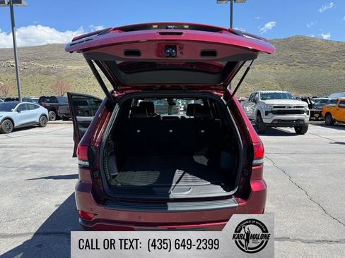 Used 2021 Jeep Grand Cherokee Laredo X AWD/4WD image 30
