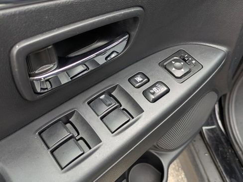 Used 2025 Mitsubishi Outlander Sport ES image 11