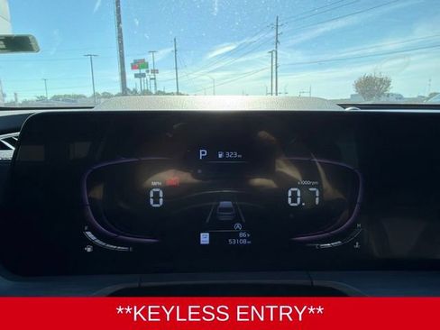 Used 2024 Kia Telluride EX X-Line AWD/4WD image 12