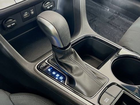 Used 2018 Hyundai Sonata ECO image 18