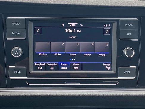 Certified 2023 Volkswagen Jetta S image 8