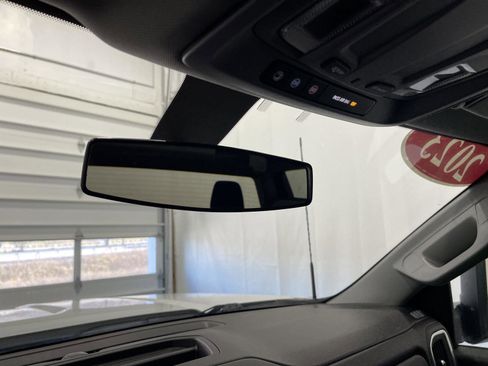 Used 2023 GMC Sierra 2500 SLE w/ SLE Convenience Package image 28