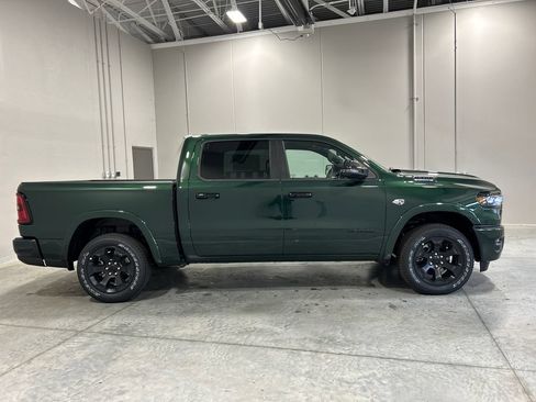 New 2026 RAM 1500 Big Horn AWD/4WD image 5
