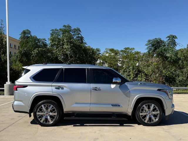 Used 2024 Toyota Sequoia Capstone AWD/4WD image 4