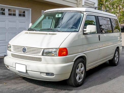 Used 2003 Volkswagen Eurovan MV image 14