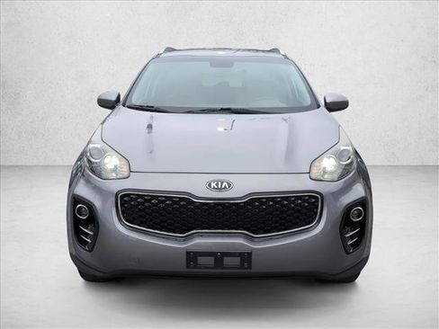 Used 2017 Kia Sportage EX image 2