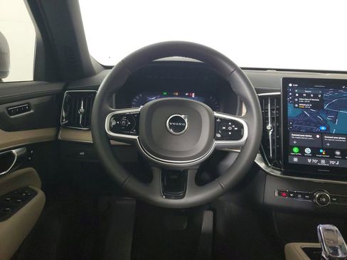 Certified 2026 Volvo XC90 B6 Plus w/ Protection Package Premier AWD/4WD image 18