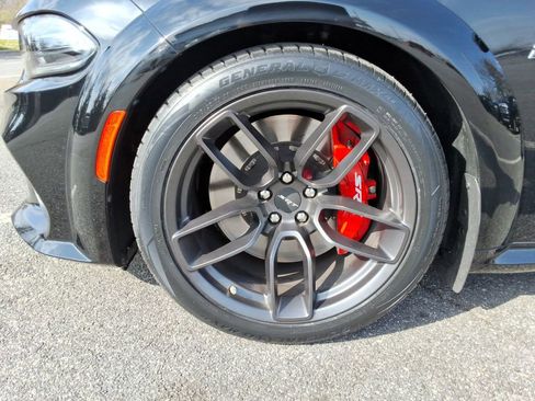 Used 2022 Dodge Charger Scat Pack image 10