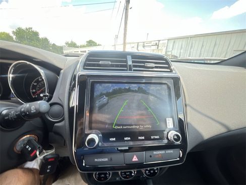 New 2025 Mitsubishi Outlander Sport AWD image 17