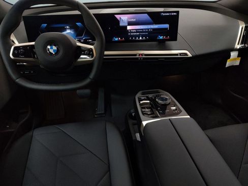 New 2026 BMW iX xDrive60 w/ Premium Package image 13