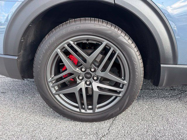Used 2025 Ford Explorer ST w/ Sun And Sound Package RWD image 10